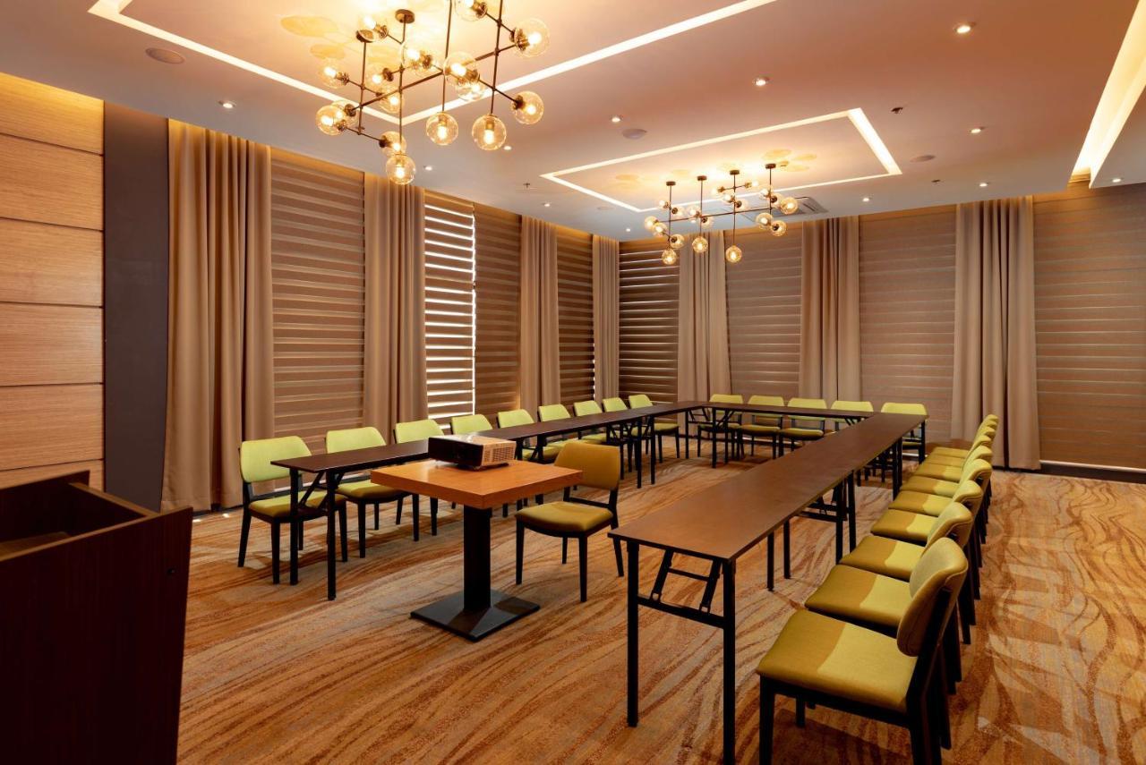 Best Western Plus Metro Clark Angeles Dış mekan fotoğraf